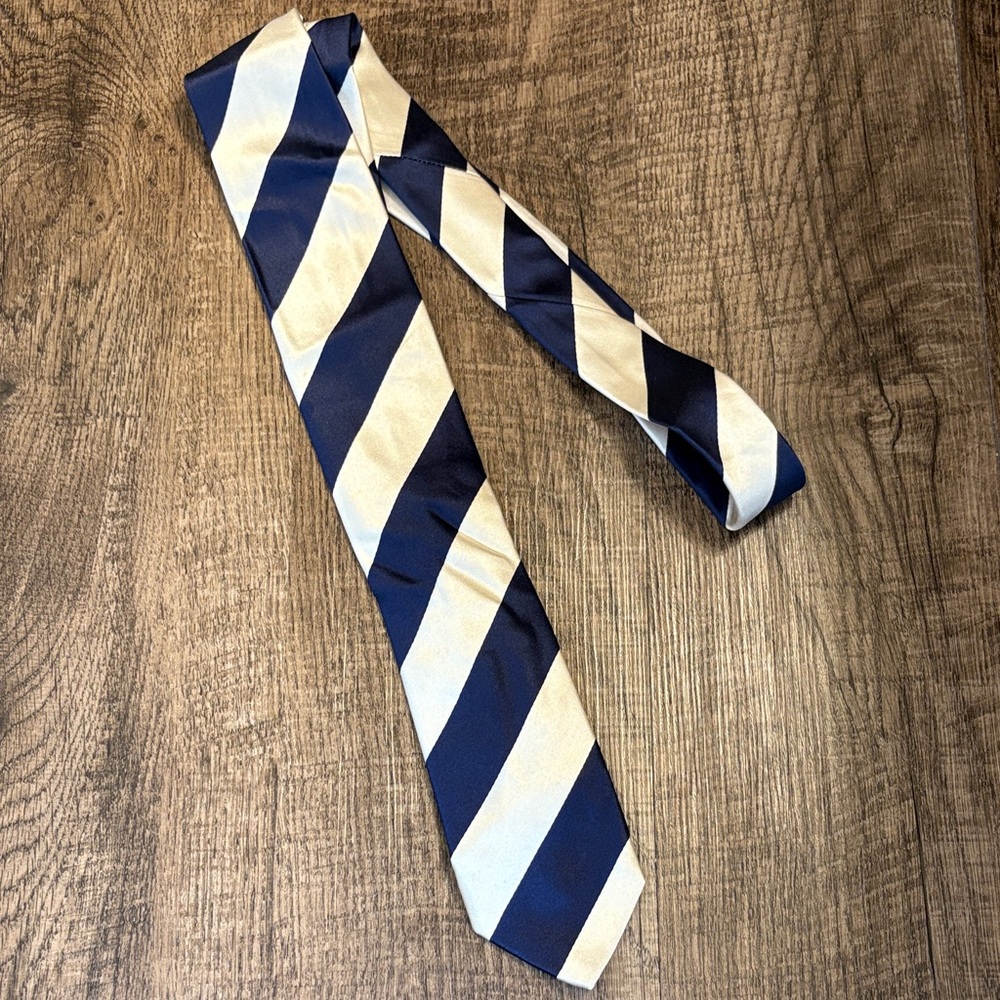 Luigi Bianchi Mantova 100% Silk LUXURY Navy and White Striped Tie Sartoria Italy